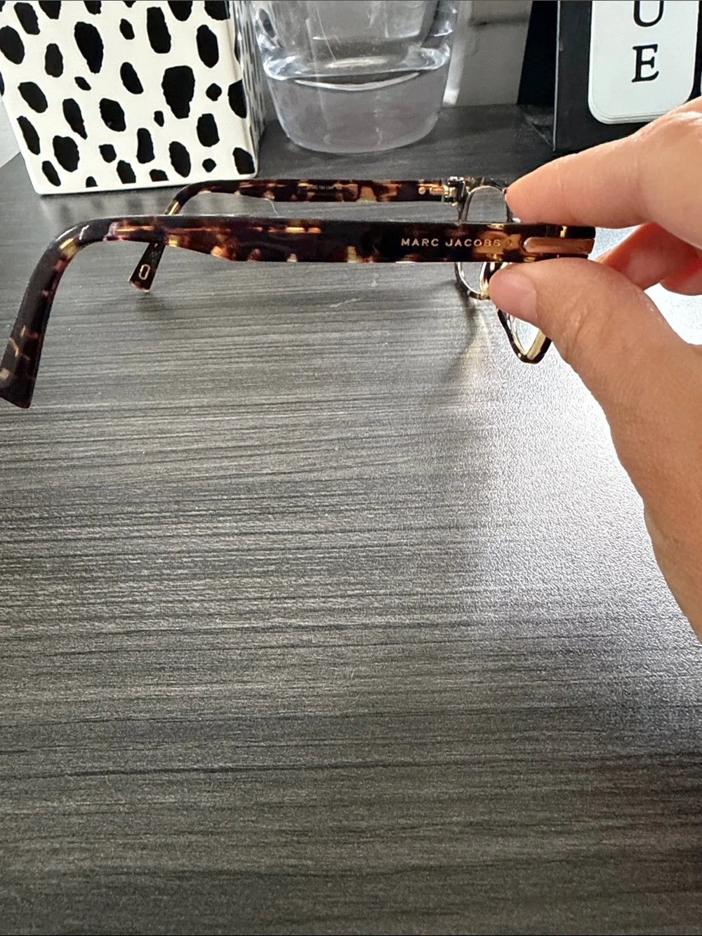 Marc Jacobs stylish square